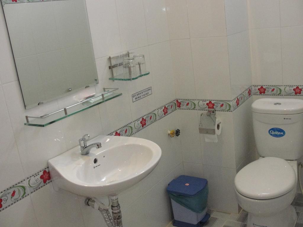Khoa Phu Hotel Кан То Стая снимка